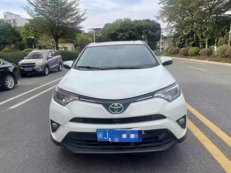 广州21年丰田RAV41