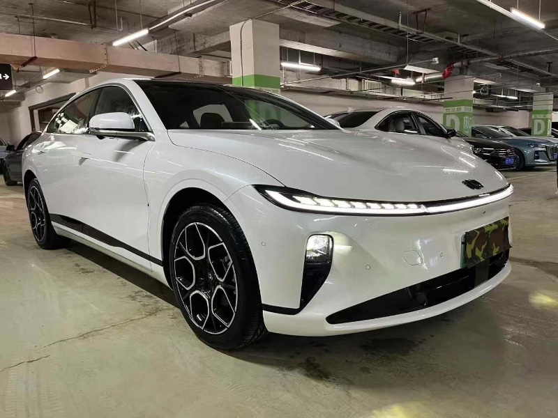 成都24年長安汽車啟源3
