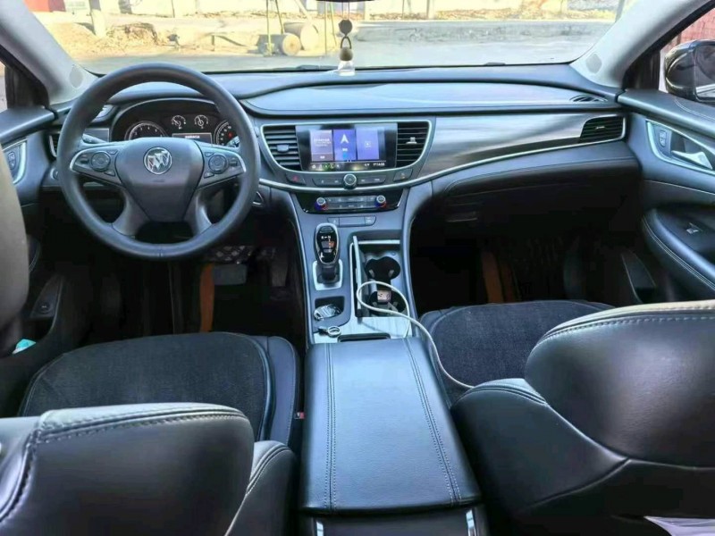 保定23年别克君越4