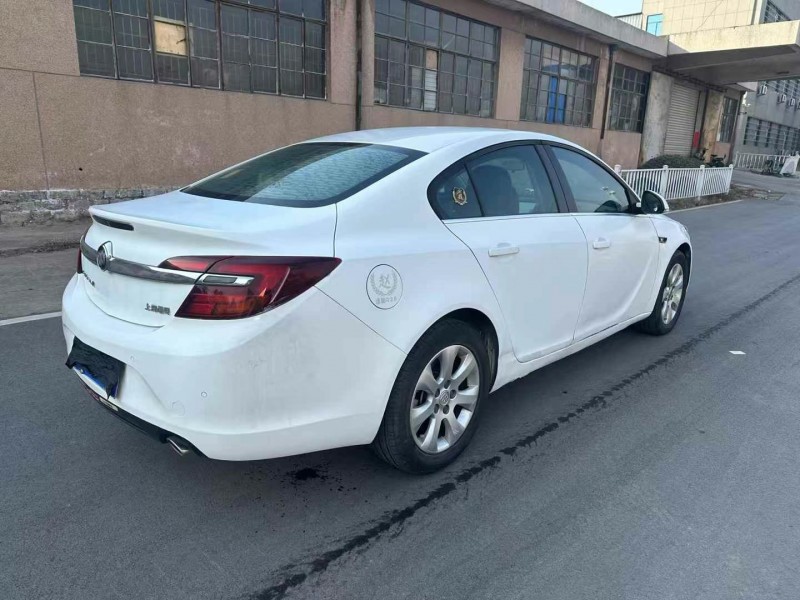 枣庄16年别克君威6