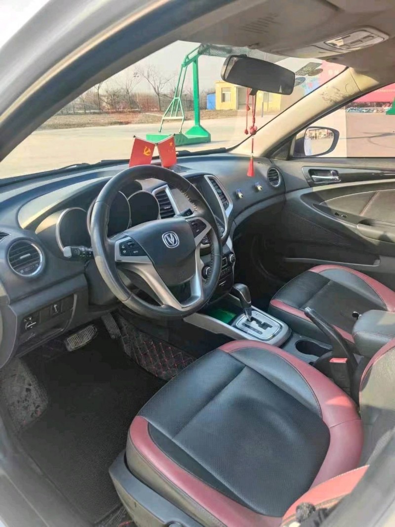 菏泽16年长安汽车逸动4