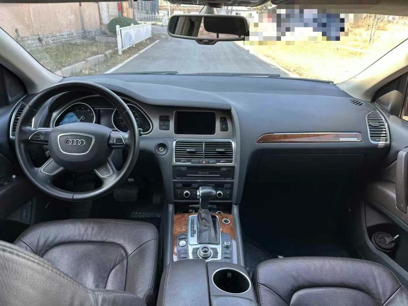 枣庄14年奥迪Q75