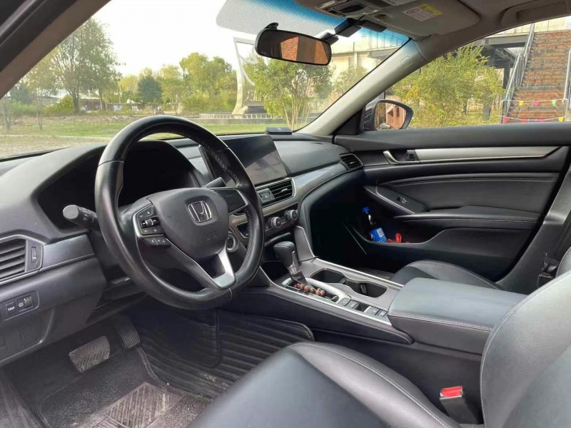 枣庄21年本田雅阁6