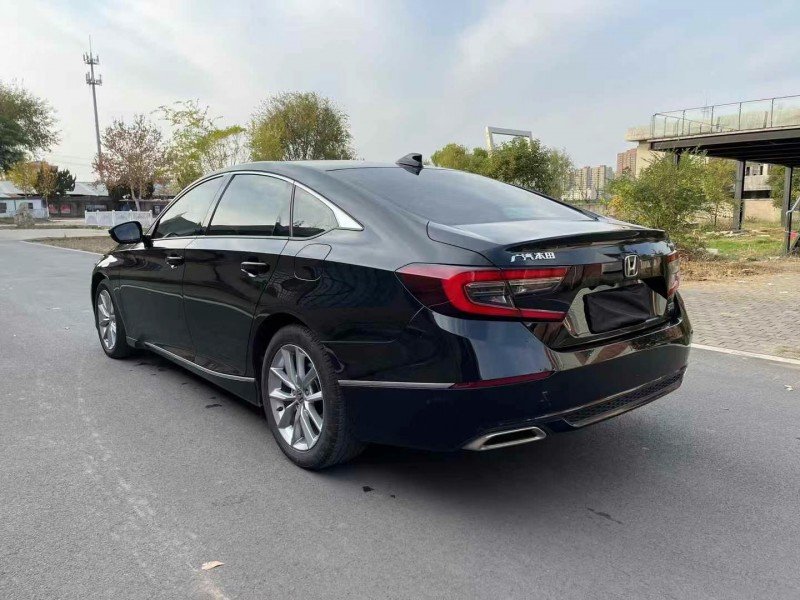 枣庄21年本田雅阁8