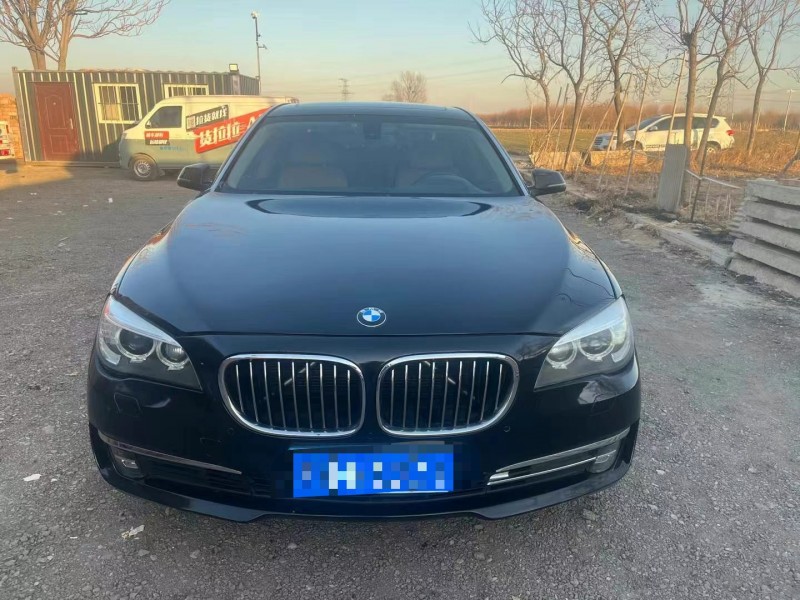 保定14年宝马7系1