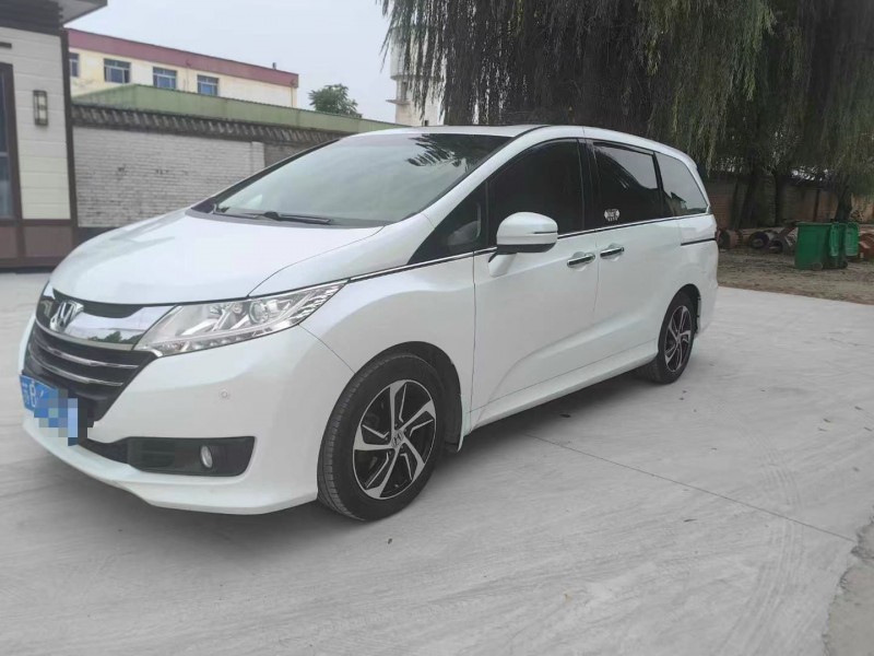 保定18年本田奥德赛2