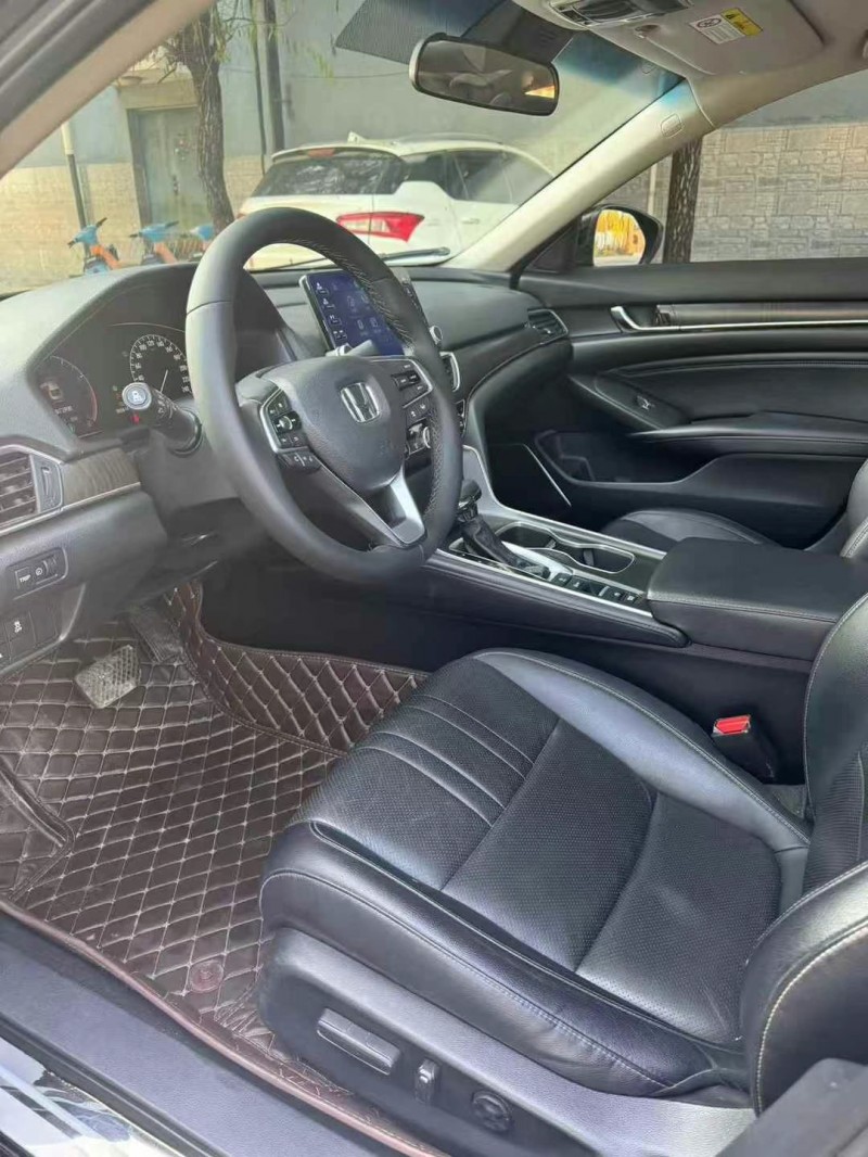 保定19年本田雅阁7