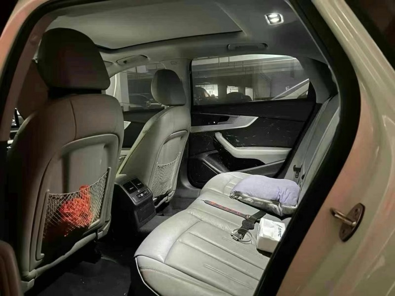 广州17年奥迪A4L4