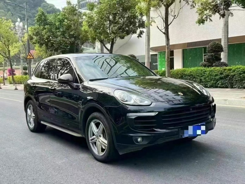 广州18年保时捷卡宴3