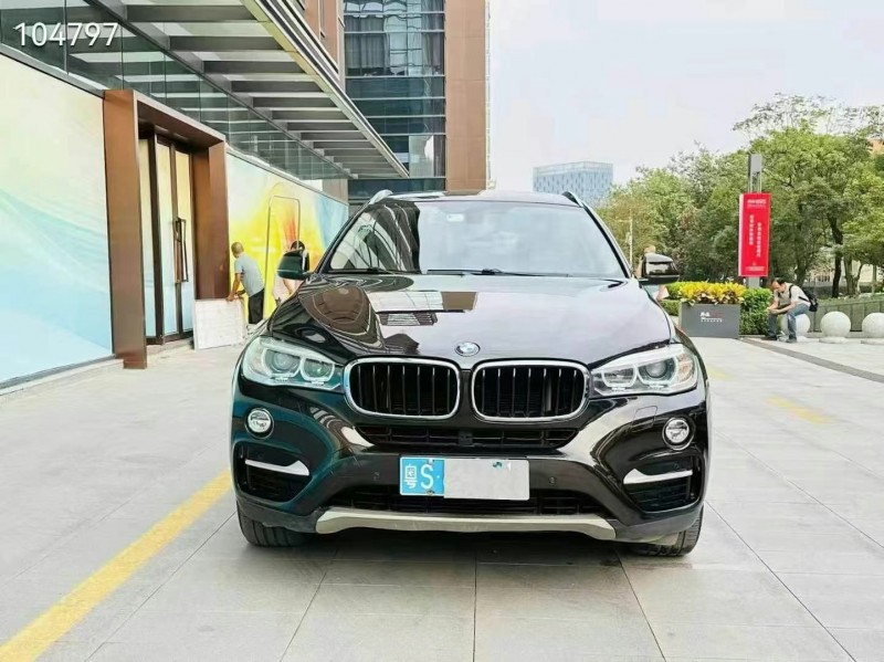 广州17年宝马X61