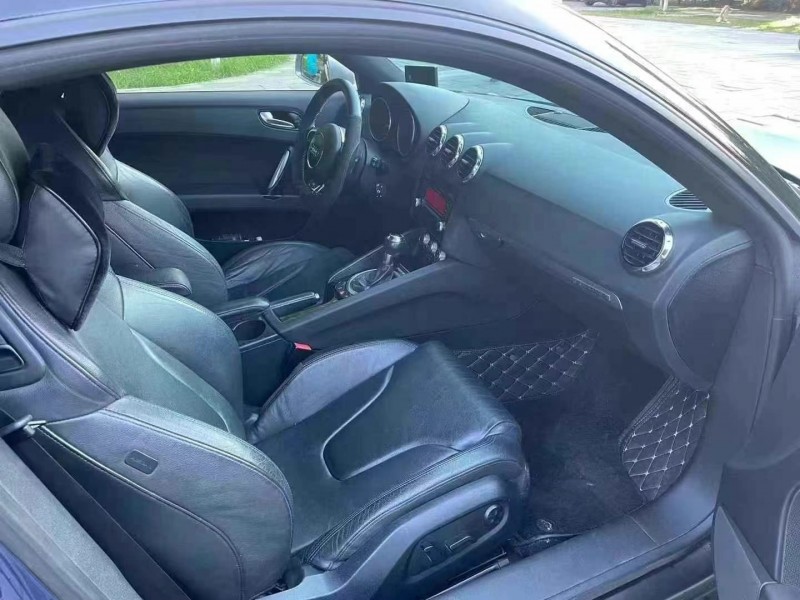 广州11年奥迪TT8