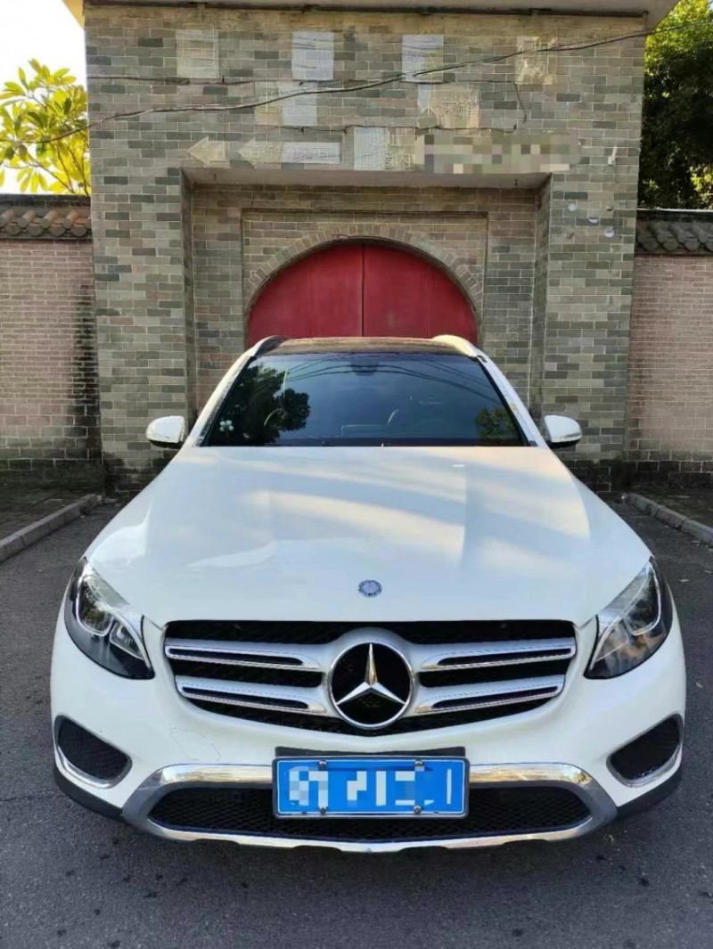 广州16年奔驰GLC1