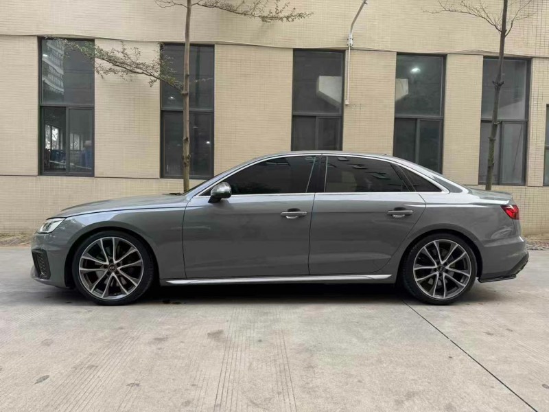 广州21年奥迪S64