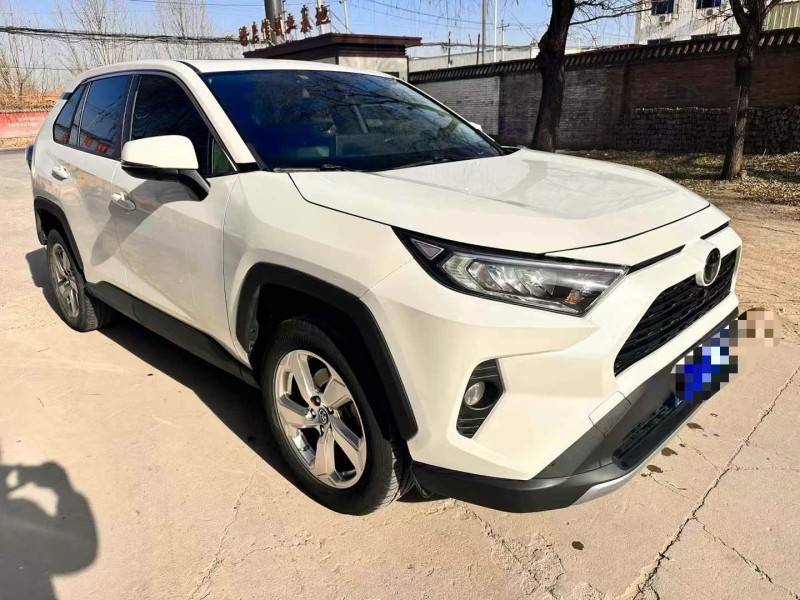 保定20年丰田RAV4荣放3