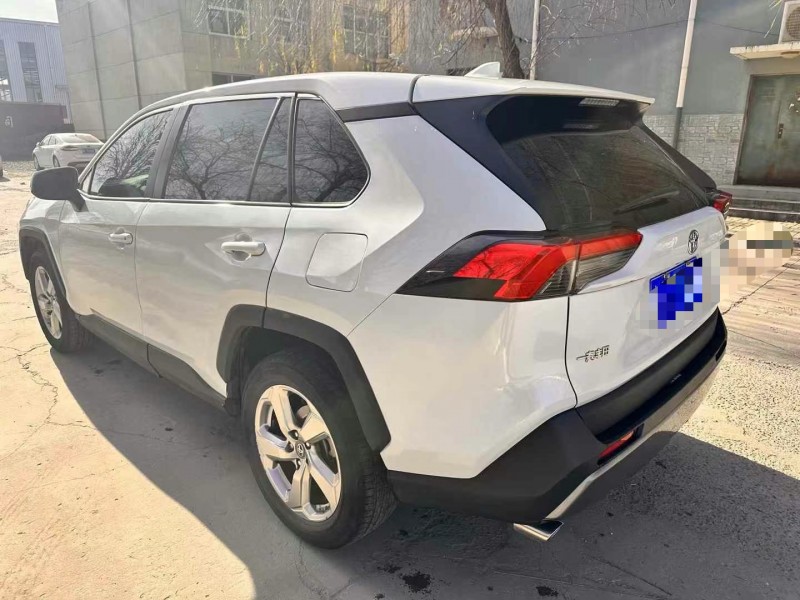 保定20年丰田RAV4荣放5