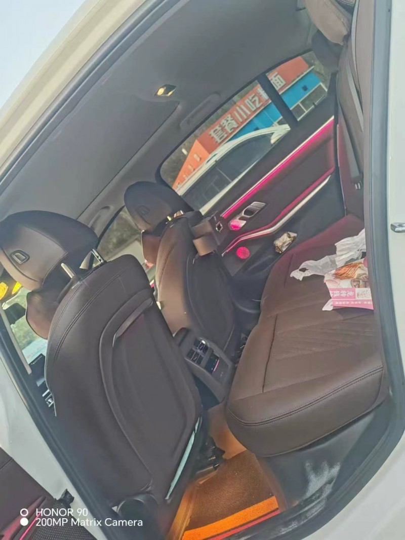 保定23年宝马3系5