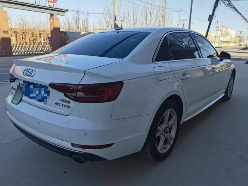 保定18年奥迪A4L3