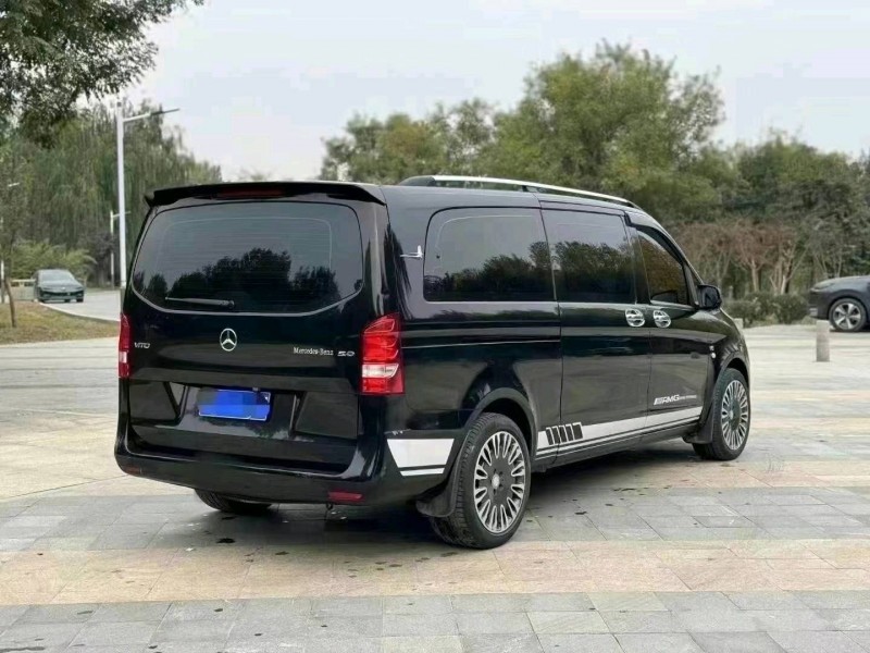 菏泽18年奔驰威霆6