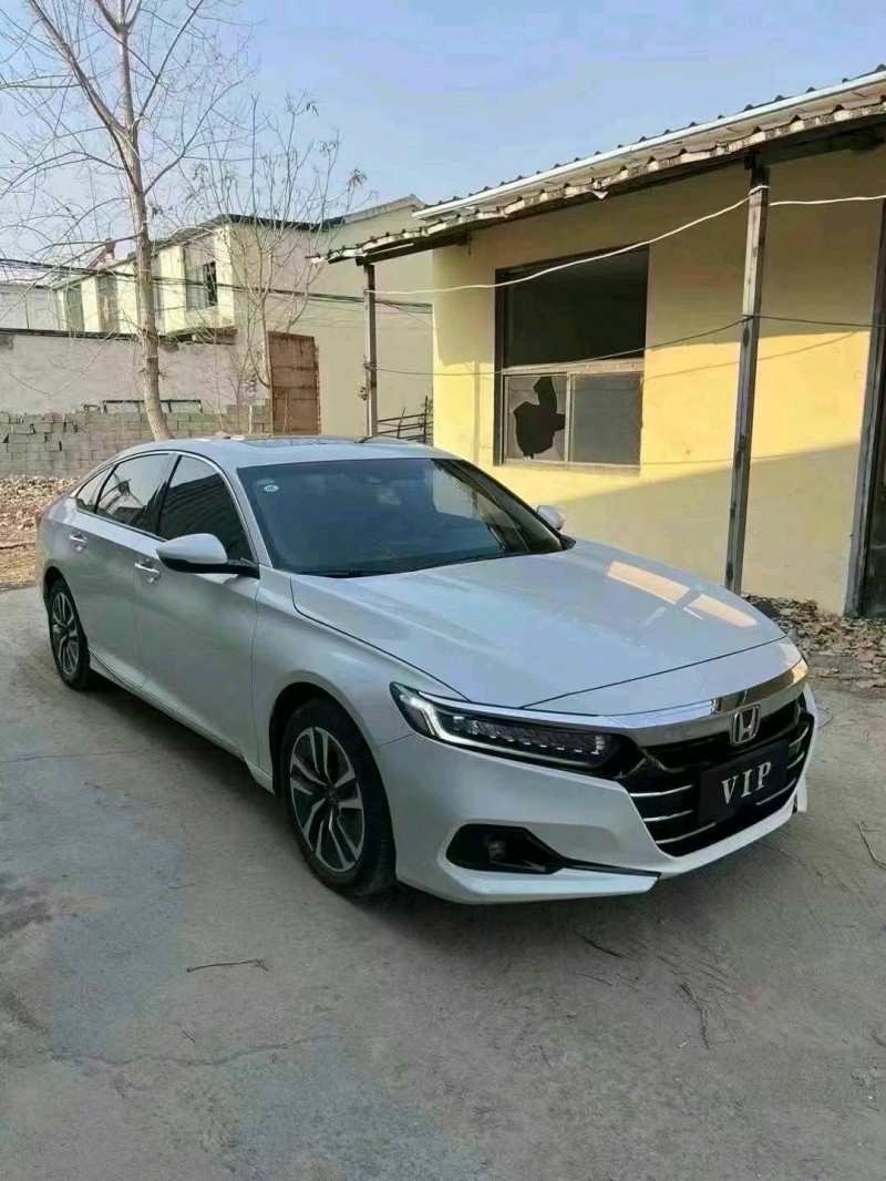 菏泽22年本田雅阁3