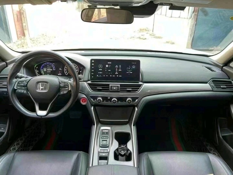 菏泽22年本田雅阁5