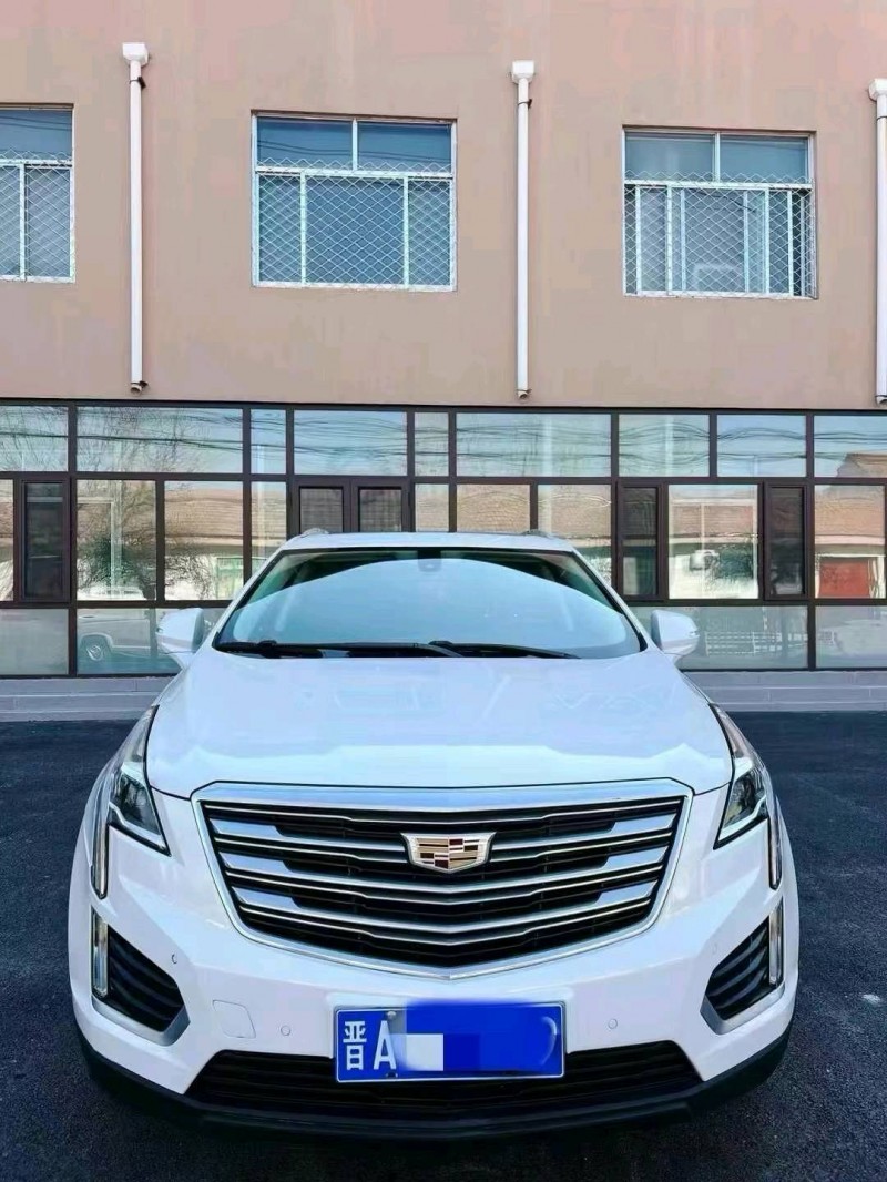 济宁16年凯迪拉克XT51