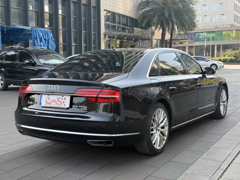 佛山18年奥迪A8L5