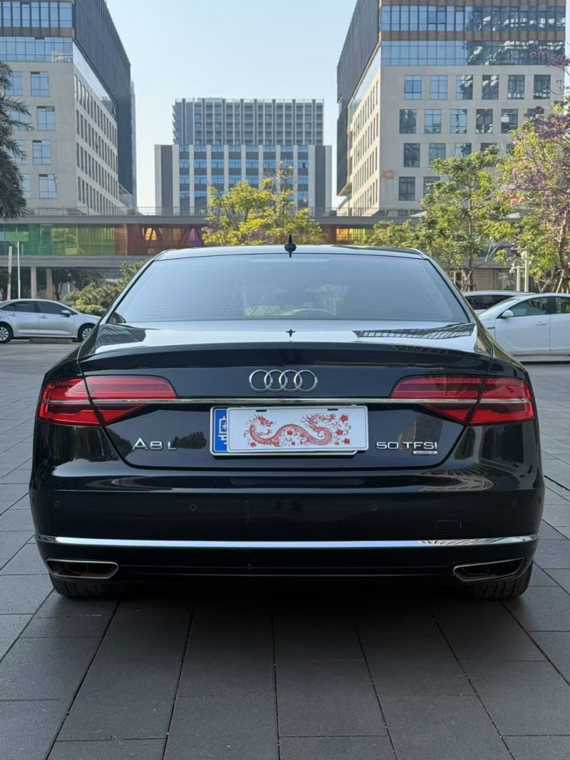 佛山18年奥迪A8L9
