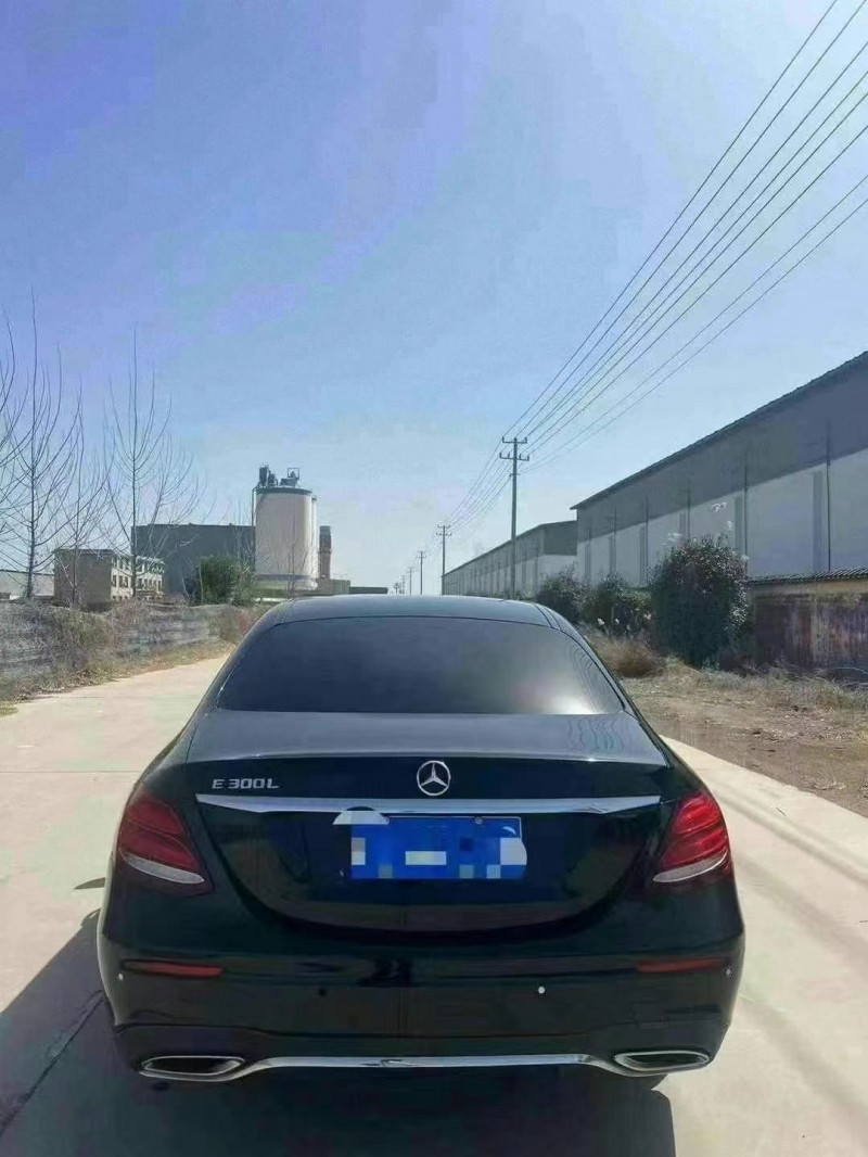 菏泽17年奔驰E9