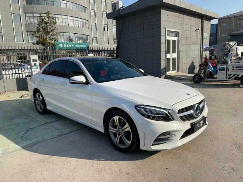 徐州21年奔驰C2