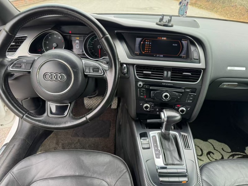 青岛13年奥迪A56