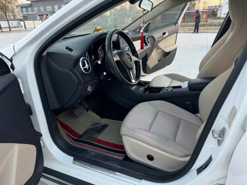 徐州15年奔驰GLA3