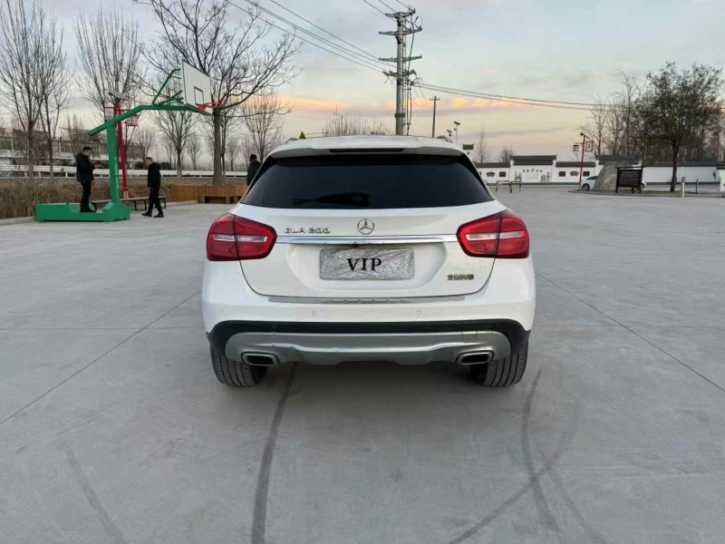徐州15年奔驰GLA9