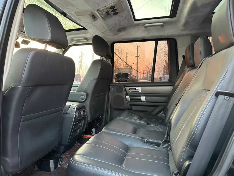 徐州16年路虎发现5