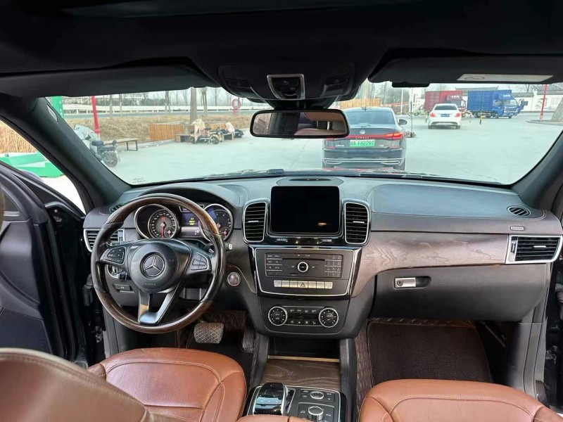 徐州16年奔驰GLS4