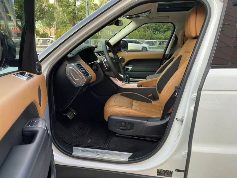 佛山21年路虎揽胜运动5