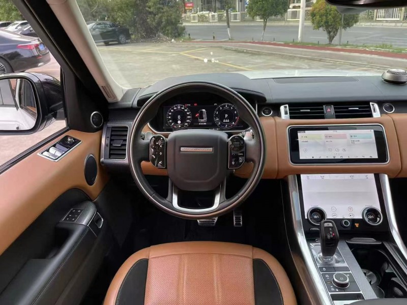 佛山21年路虎揽胜运动8