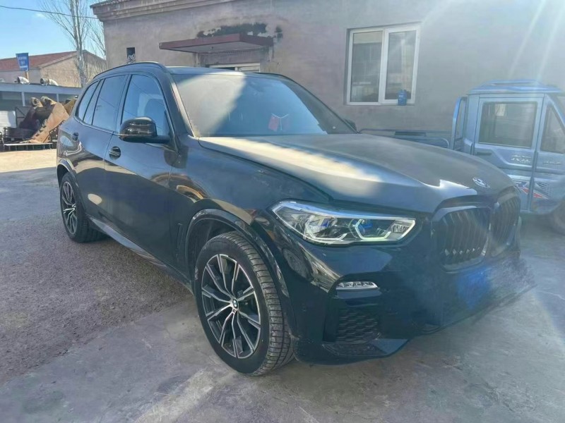 保定20年宝马X52