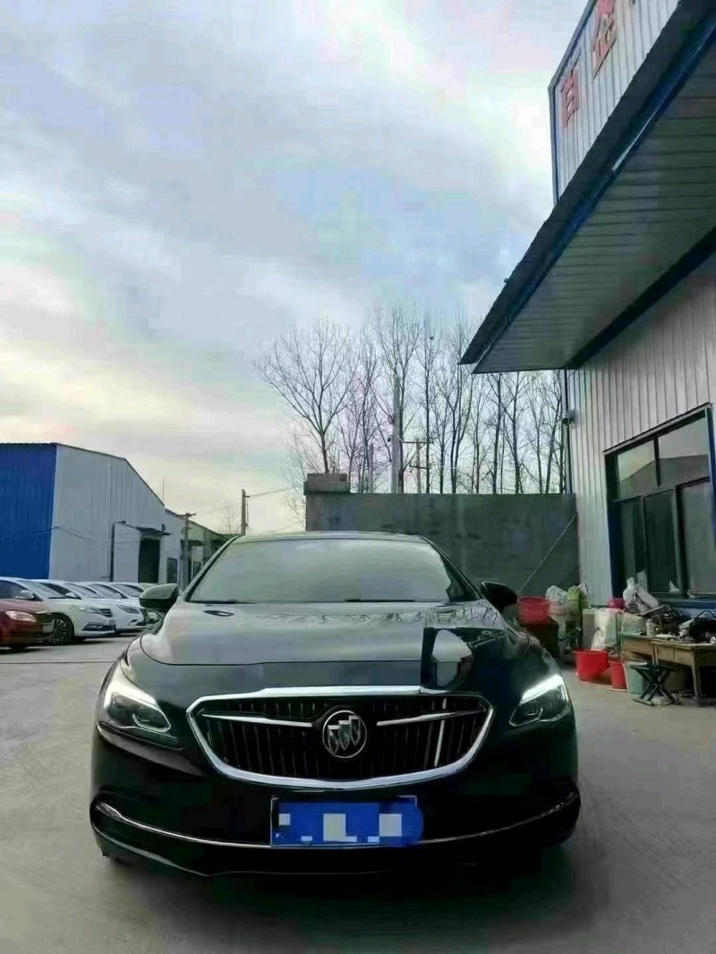 菏泽19年别克君越1