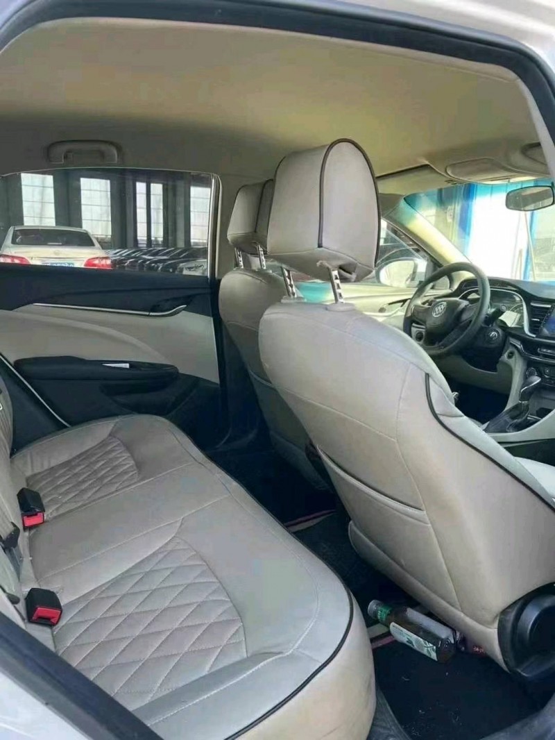 菏泽20年别克英朗5