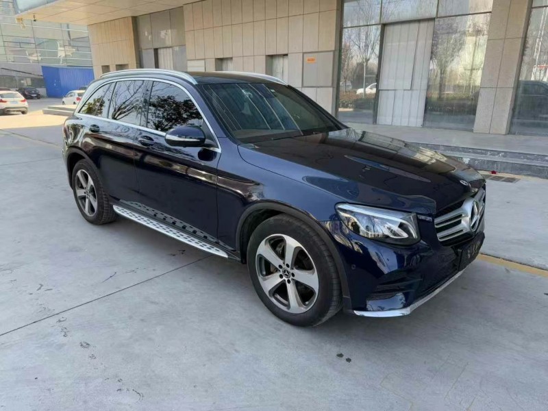 济宁17年奔驰GLC3