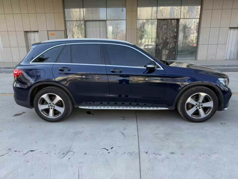 济宁17年奔驰GLC7