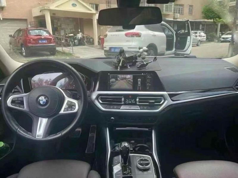 武汉21年宝马3系5