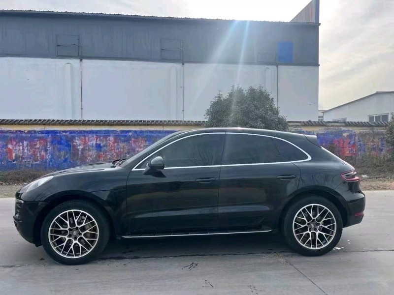 菏泽15年保时捷Macan3