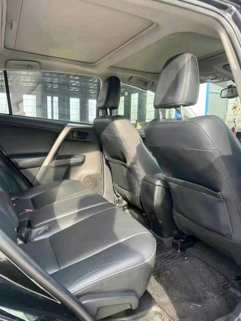 菏泽14年丰田RAV4荣放5
