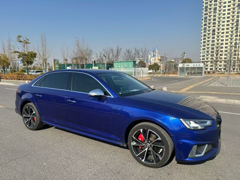 盐城19年奥迪A4L2