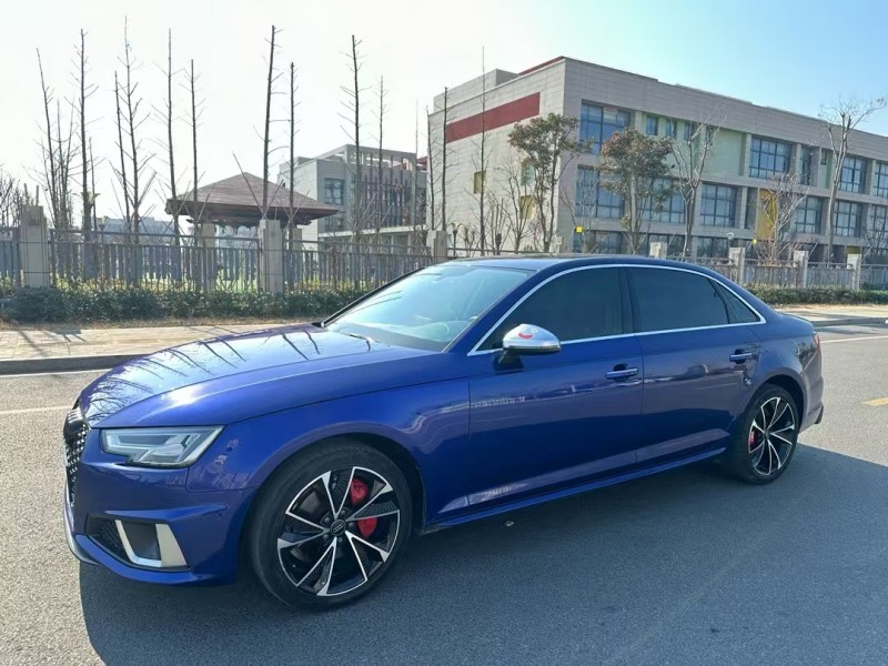 盐城19年奥迪A4L3