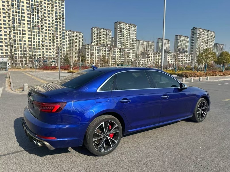 盐城19年奥迪A4L5