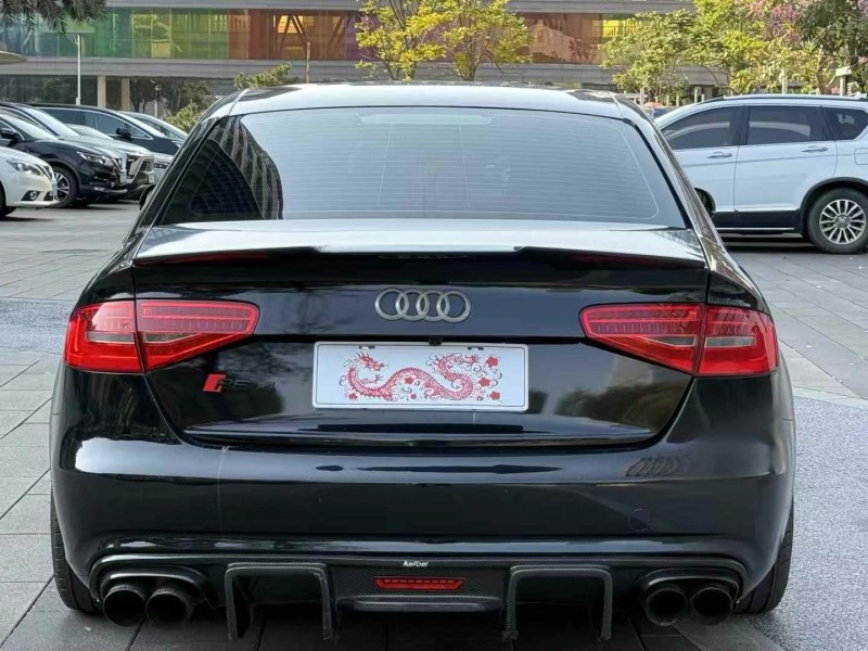 佛山13年奥迪A4L9