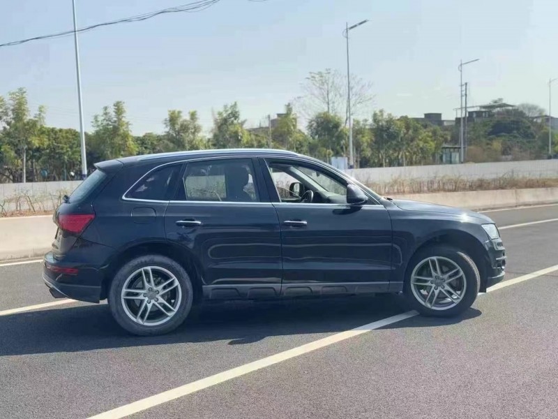 广州17年奥迪Q58