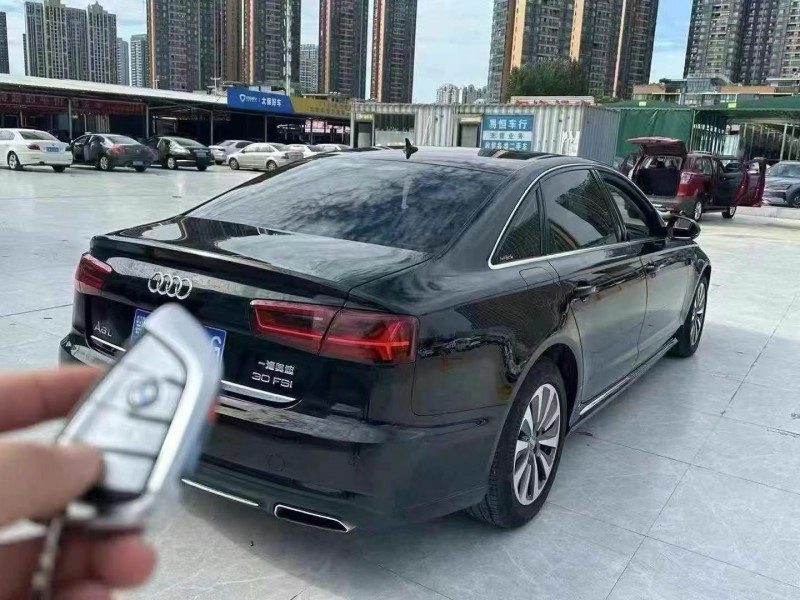 武汉17年奥迪A6L8